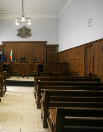 3 години затвор за пиян полицай, убил таксиджия