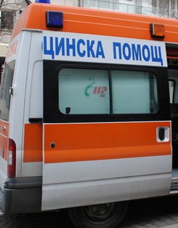 Двама загинаха при катастрофа на пътя между Бистрица и Железница