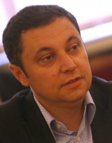РЗС иска арест за Милен Велчев заради сделката с външния дълг
