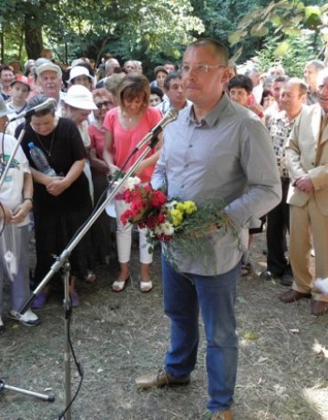 Станишев: Върви демонтаж на социалната държава