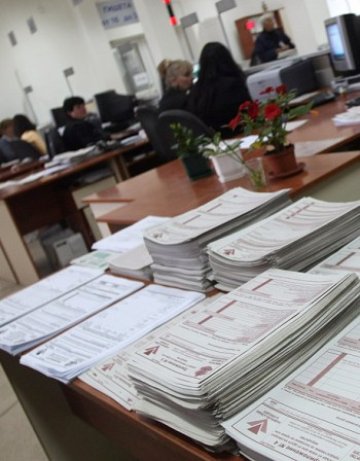 Шеф плаща 285 бона заради дългове на фирмата му към НАП