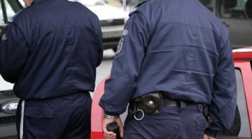 Задигнаха 50 бона от бензиностанция във Варна