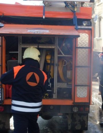 Мъж пострада след взрив на газова бутилка в Пловдив