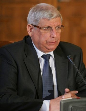 Военното ни разузнаване може да си има шеф от октомври