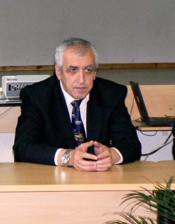 Уволниха директора на "Железопътна администрация"