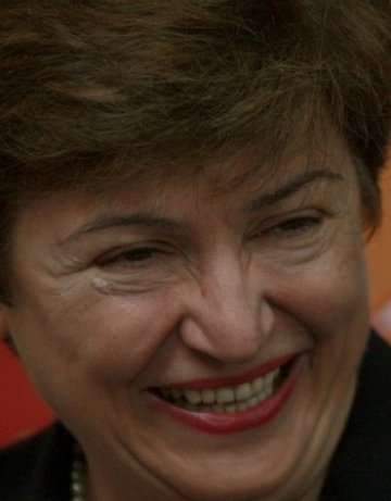 Лекари издигат Кристалина Георгиева за здравен министър