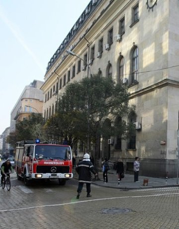 Пожар горя в Телефонната палата на София
