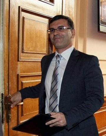 Дянков доволен: Цигарената контрабанда е 34%