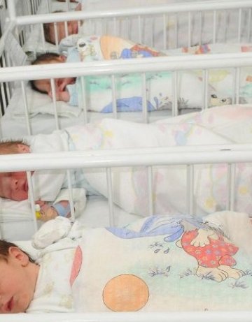 Бебе рекордьор се роди в Сливен