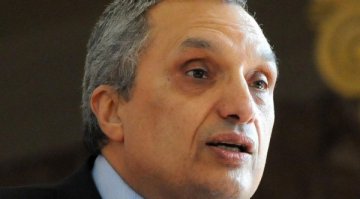 Костов: Борисов няма право да подслушва превантивно