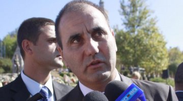 Ченгета на сладки приказки с престъпници