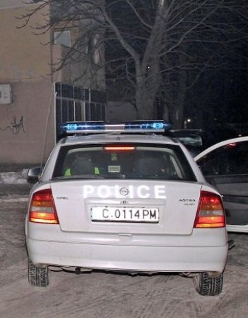 Работници, ремонтирали БТК, крали от компанията