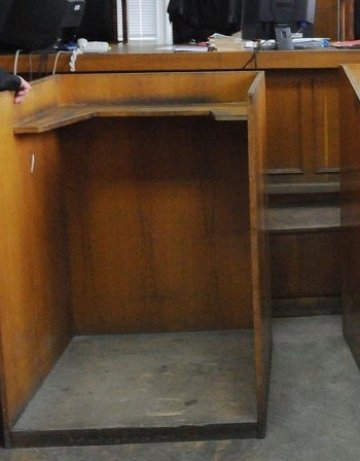 Насила проститутка, насила в плен, насила дрогирана