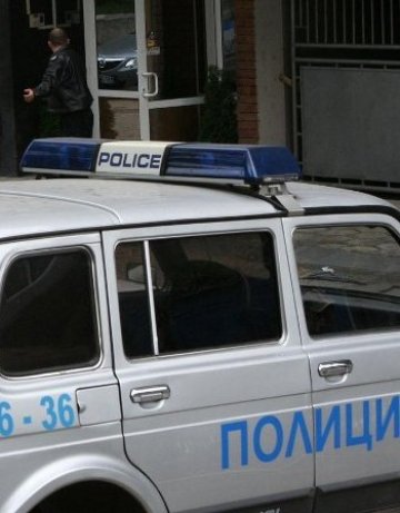 Таксиджия ограби 77-годишен грък в Петрич
