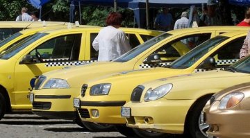Смятат. 1,15 - 2,70 лв. таван за такситата в София