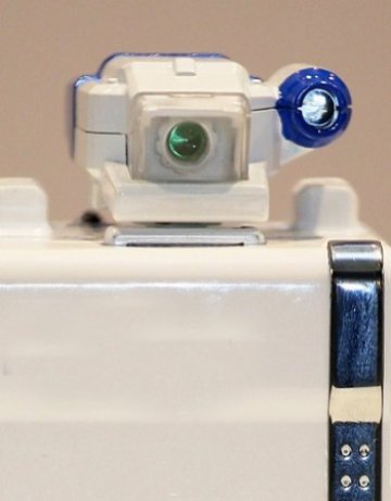 Робот-комуникатор ще замени мобилните телефони