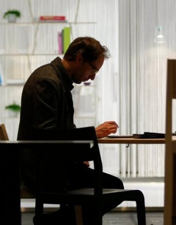 По-добре безработен, отколкото на кофти служба