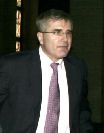 Водят принудително свидетели по делото срещу Ковачки