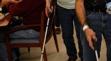 Революционни очила връщат зрението