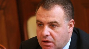 Засегнах интереси, чакам атаки и от БСП!