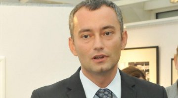 Външният министър смени мнението си за "боклука"
