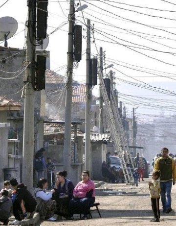 Под наем. Нови къщи за пловдивските роми