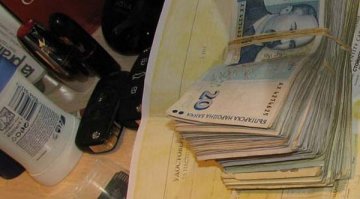 Баба олекна с 3840 лв. след като й "развалиха" магия