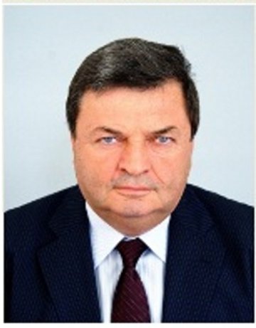 Страх от грешки и некомпетентност в администрацията видя червен депутат