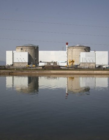 Френски еколози започват гладна стачка с искане да бъде закрита АЕЦ Фесенем