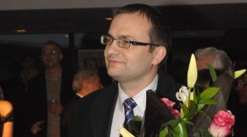 СДС: Не искаме подкрепа от Доган