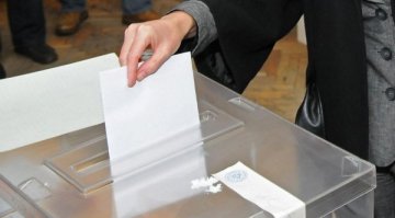 Пада изискването за 10-месеца "жителство" на местния вот?