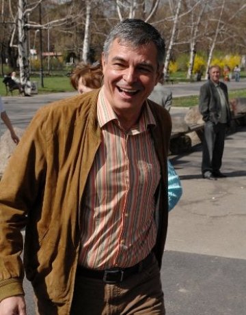 Софиянски към сините: Не стойте разкрачени, искайте вот