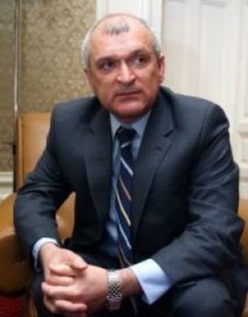 ГЕРБ да има нещо общо с взривовете? Безумие!