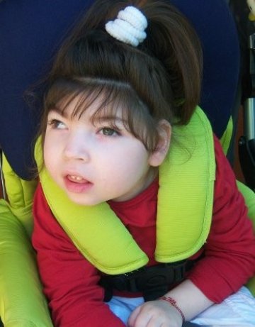 4-годишната Наталия се нуждае от средства за лечение