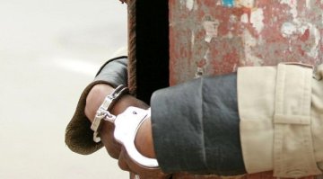 Задържаха лихвар, обявен за общодържавно издирване