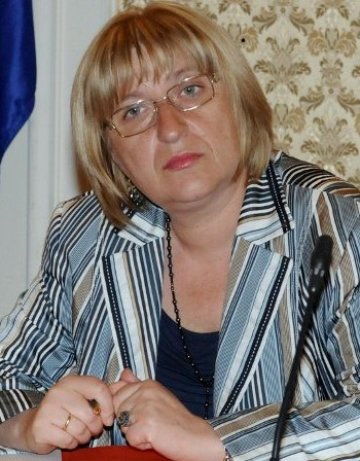 Цачева се чуди и мае какво да го прави тоз Шенген