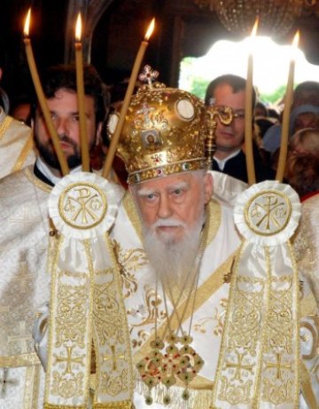 † Синодът: Етническо напрежение няма, не е имало и не бива да има