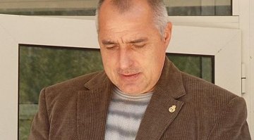Борисов оправда липсата на Цветанов в Катуница