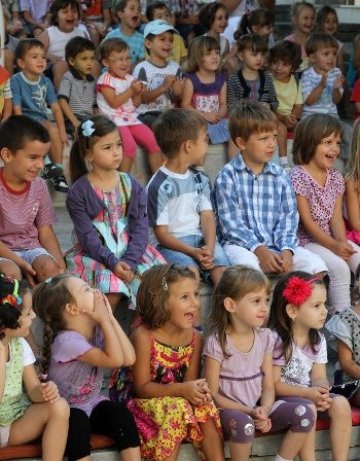 Затвориха 10 кухни на детски градини, временно