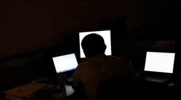 Хакери май са откраднали военни тайни на Япония