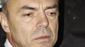 Игнатов смъмри БАН. На учен по чистачка и половина