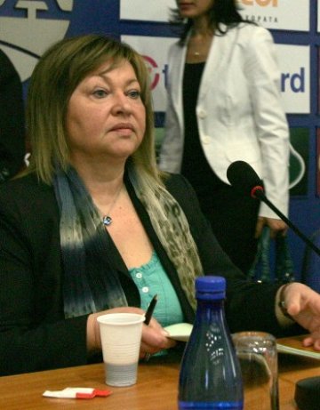 НДСВ подаде ръка на Кунева и ДПС