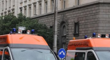 Хаос в "Бърза помощ" след махането на тел. 150 