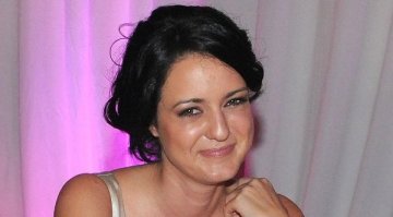 И уморена Калина напусна Волен. Става независима 