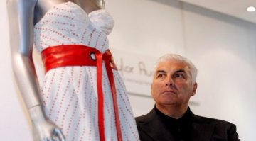 Оцениха рокля на Ейми Уайнхаус за 43 хиляди британски лири