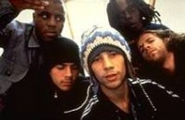 Jamiroquаi остават заедно