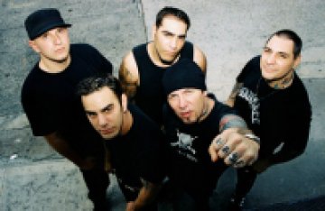 Местят Agnostic Front на 4-ти километър