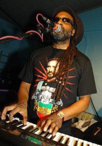Macka B: Регето е гласът на потиснатите и безгласните в това общество