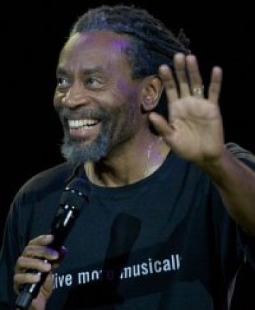 Bobby McFerrin превърна публиката в свой хор!