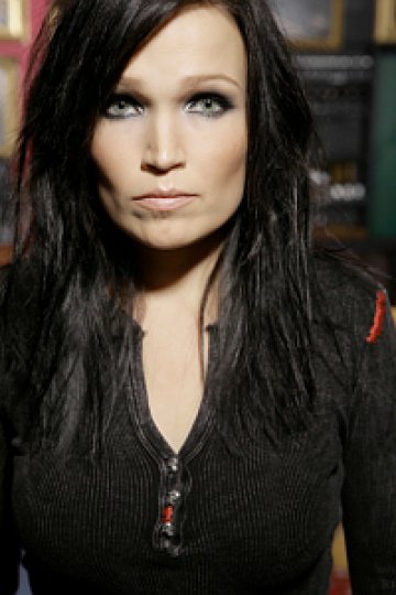 Две банди ще подгряват Tarja Turner в София